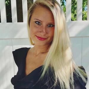 Meet your Posher, Marissa